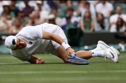 lol官网-温网险胜戴维斯杯，兹维列夫惊艳四座